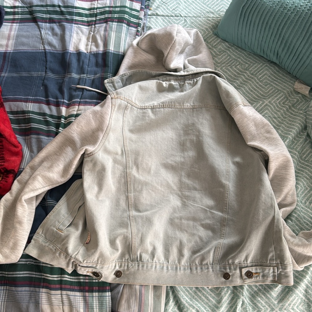 Jean Jacket - Picture 3 of 3